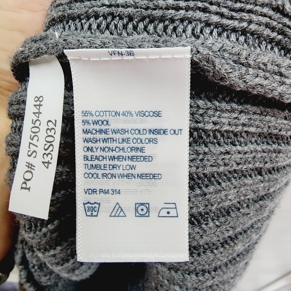 Nautica Cableknit Sweater - Picture 7 of 7